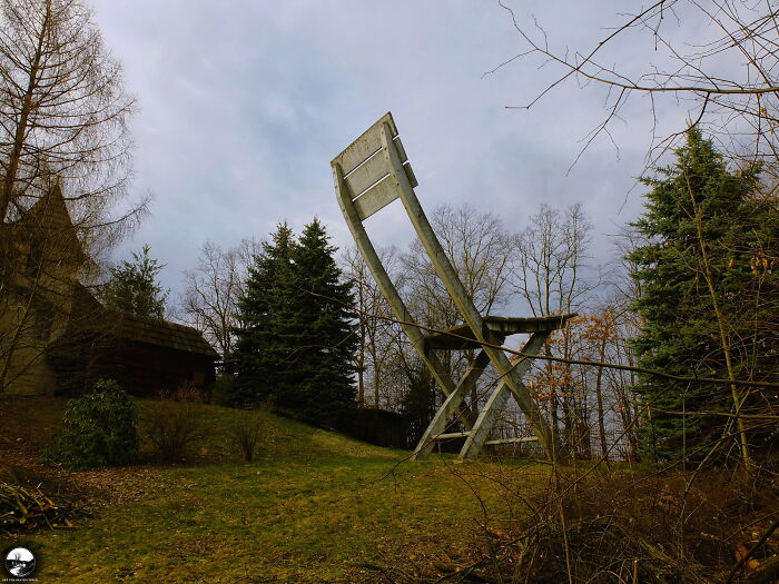 Giant Chair, Poland