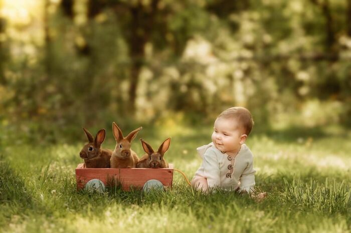 Capturing Childhood Magic: Andrea Martin's Portraits Of Innocence