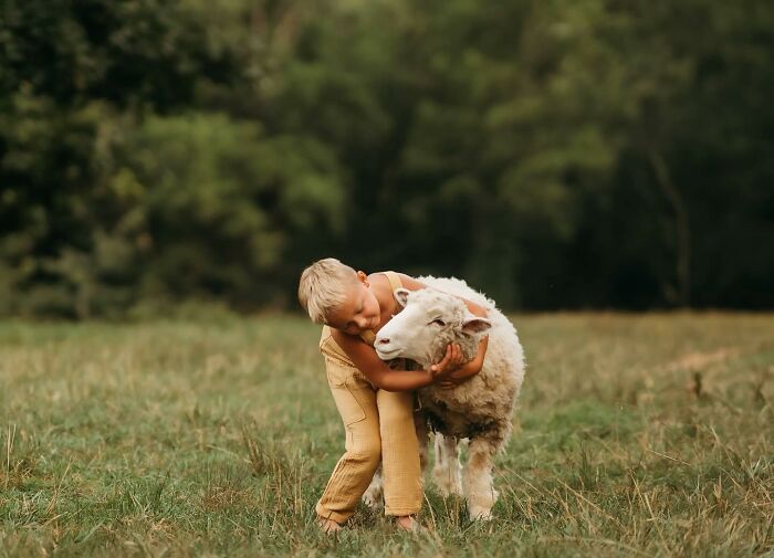 Capturing Childhood Magic: Andrea Martin's Portraits Of Innocence