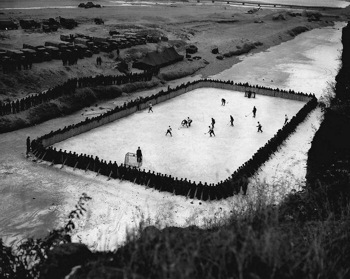 50 Unforgettable Historical Photos That Tell Stories Beyond Words