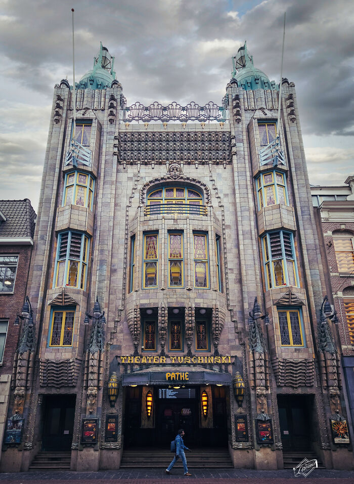 Tuschinski Theatre, Amsterdam (1931)