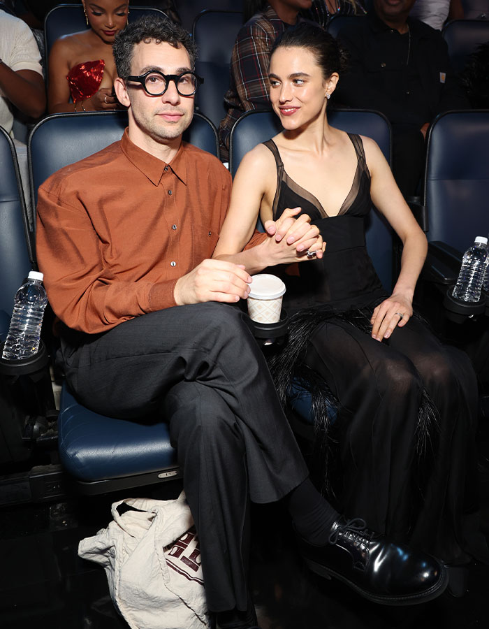 Jack Antonoff Has Hilarious Comeback For Earplugs Controversy During Katy Perry's VMA Performance