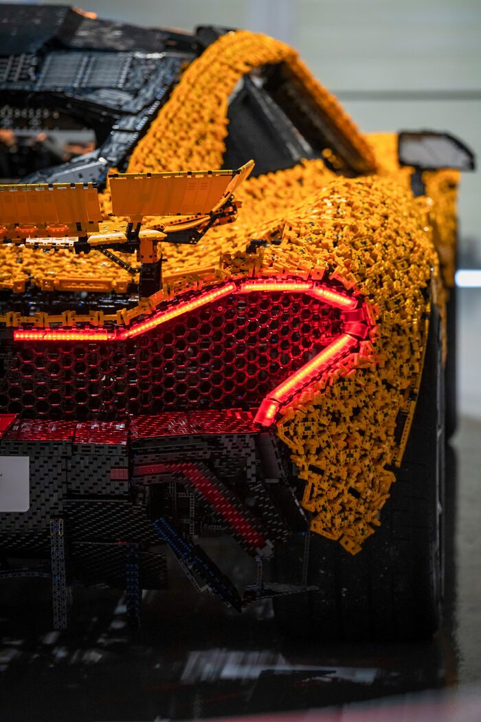 Meet LEGO Technic McLaren P1 Supercar, Which Took 8,344 Hours On Development And Construction