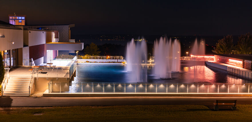 Dillingham Fountains