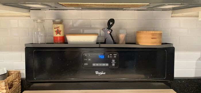 Counter Space Cramped And Spices Scattered Like Confetti? This Magnetic Stove Shelf Will Have Your Kitchen Organized And Your Inner Chef Saying 'Mise En Place!