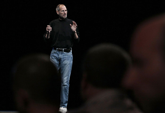 "Take A Walk": Steve Jobs’ 10-Minute Rule Can Skyrocket Creativity, Say Experts