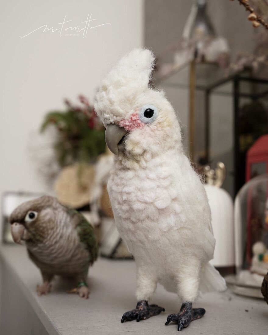 This Artist Makes Hyper-Realistic Wool Animal Sculptures, Here Are Her New Best Works