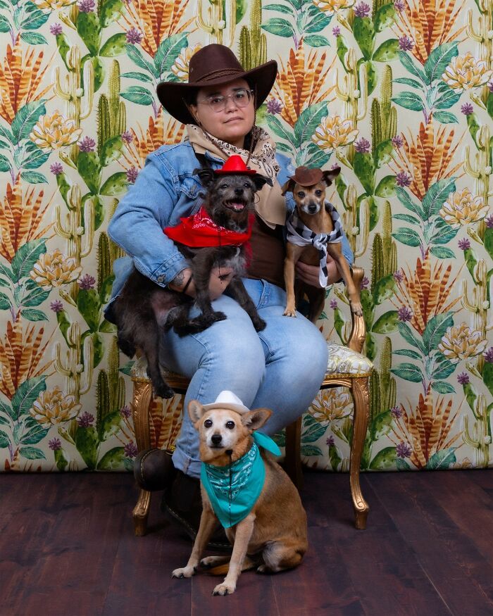 This Photographer Captures Pets And Their Owners In A Unique And Fun Way (New Pics)