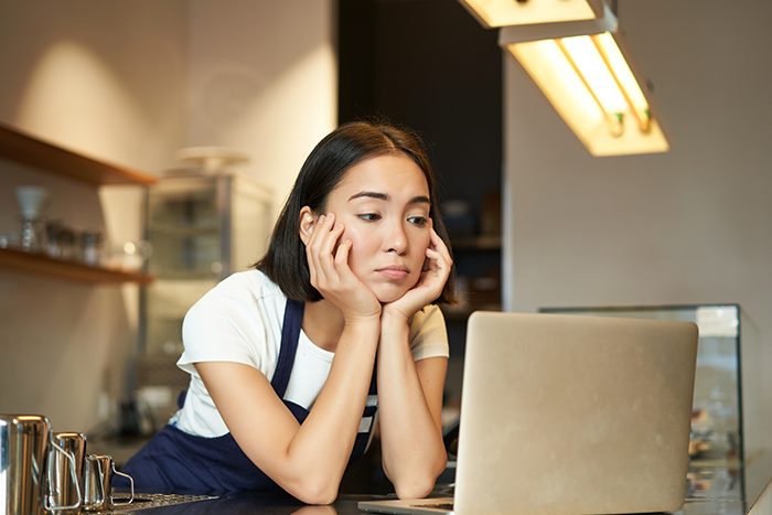 Rich BF With Doctor Parents Asks Barista GF For $16K From Her Hard-Earned Savings To Fix His Car