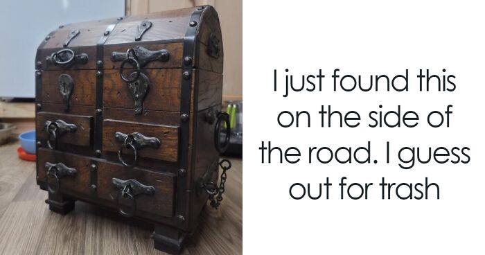 107 Of The Best Treasures People Unearthed In Thrift Stores And Garage Sales