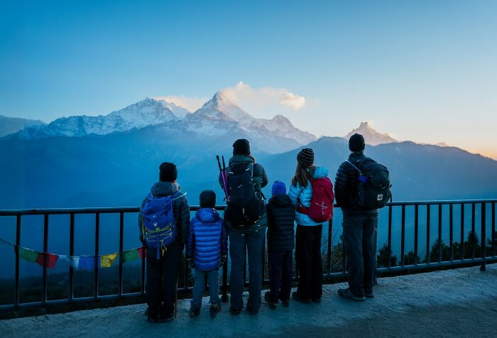 These 3 Kids Are Going Blind, So Their Parents Took Them On An Unforgettable Trip Around The World