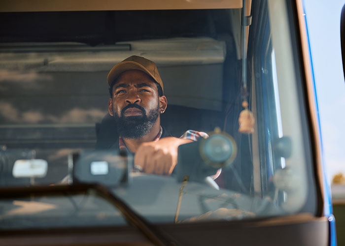 Trucker Refuses To Let Jerk Boomer Have His Way, Waits Patiently As He Screws Himself Up