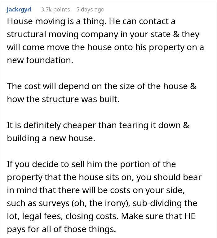 Guy Turns To Web For Legal Advice After 100% Of Neighbor’s House Is Built On His Property