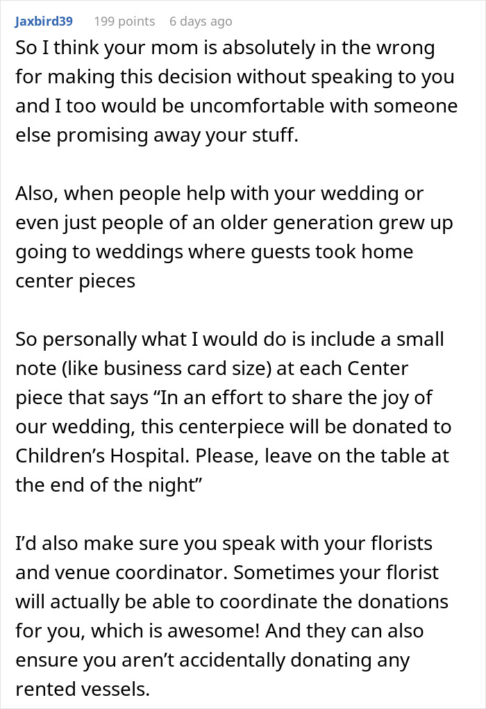 Mom Demands Wedding Centerpieces Go To Her Friends, Daughter Is Taken Aback