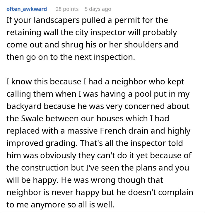 Family’s Fence Upgrade Causes Karen Neighbor To Make Absurd Demands And Threats