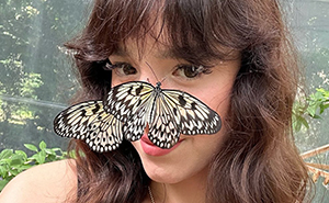 This Woman Breeds And Cares For Some Of The Most Beautiful Butterflies Worldwide (30 Pics)