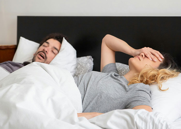 “One Slice Of Bread”: 45 People Share Annoying Habits Of Their Spouses They Choose To Ignore