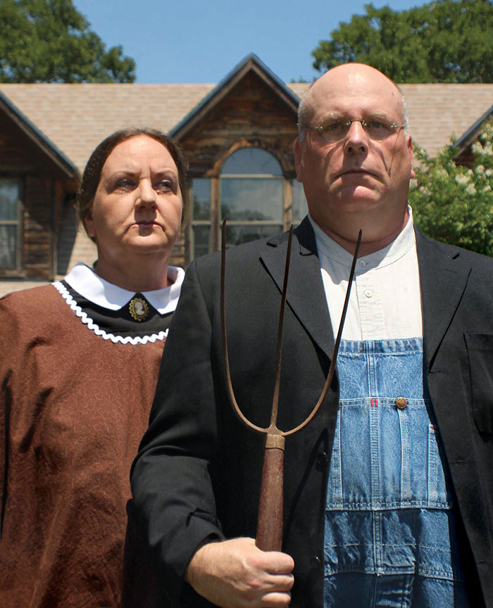 After Being Divorced For 25+ Years, My Parents Reconnected, Moved To Texas, And Bought A Farm. Today They Are Getting Married Again. This Is Their Wedding Portrait