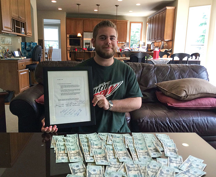 In 2001, My Parents Bet Me That If I Did Not Drink, Smoke, Or Do Substances By 21, They Would Give Me $1500. Here I Am On My 21st Birthday, Holding The Contract I Signed When I Was 8