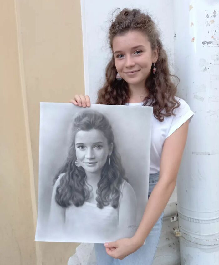 Street Artist Draws Realistic Portraits In One Hour (25 New Pics)