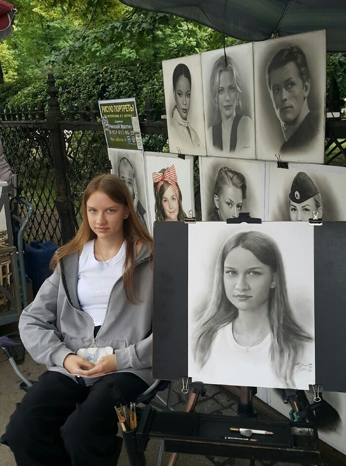 Street Artist Draws Realistic Portraits In One Hour (25 New Pics)