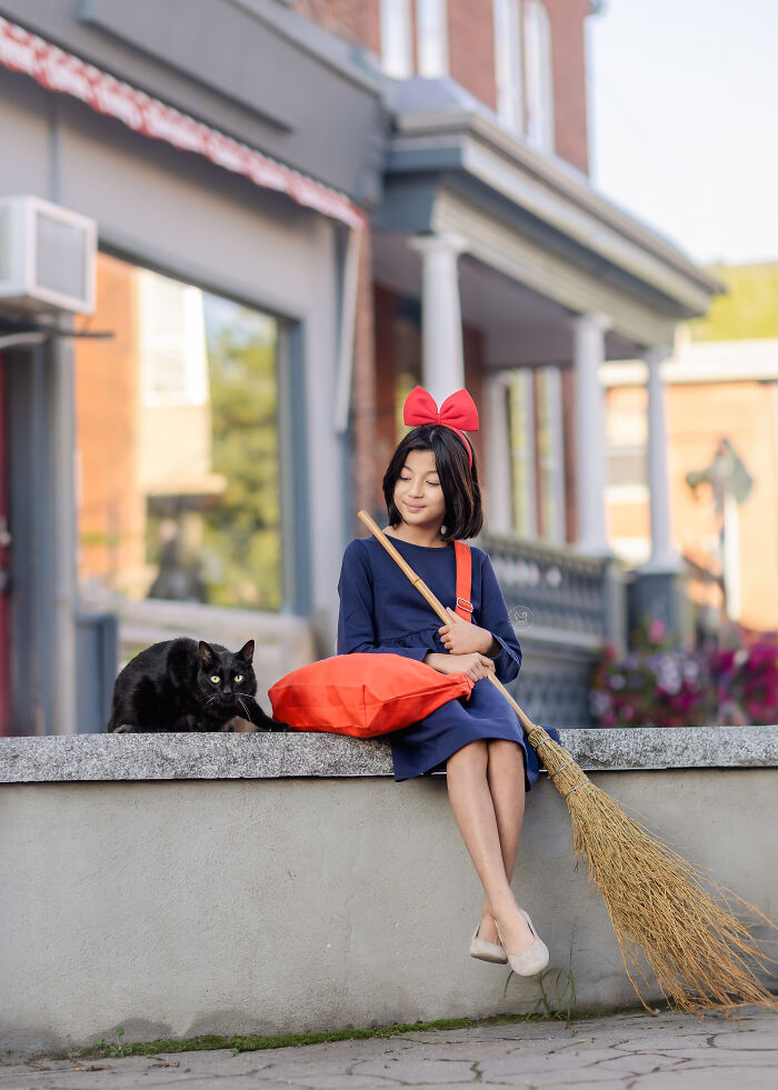 I Photographed Scenes From Ghibli's Kiki's Delivery Service