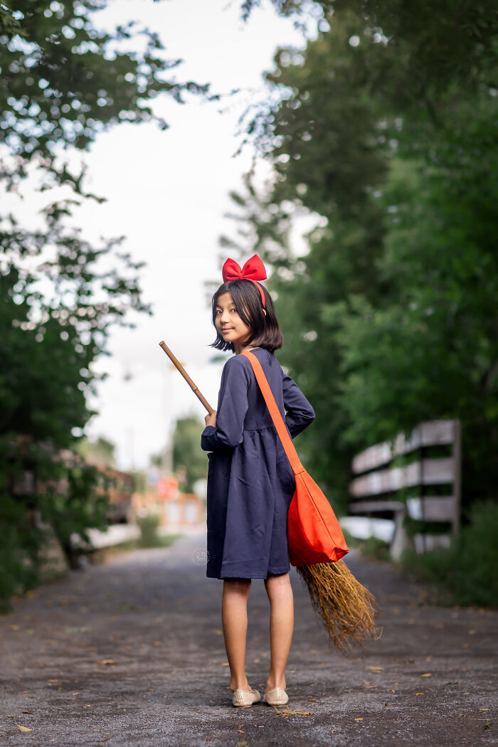 I Photographed Scenes From Ghibli's Kiki's Delivery Service