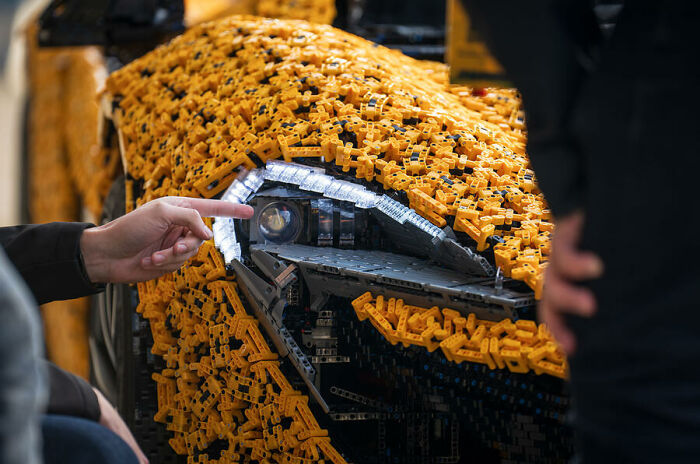 Meet LEGO Technic McLaren P1 Supercar, Which Took 8,344 Hours On Development And Construction