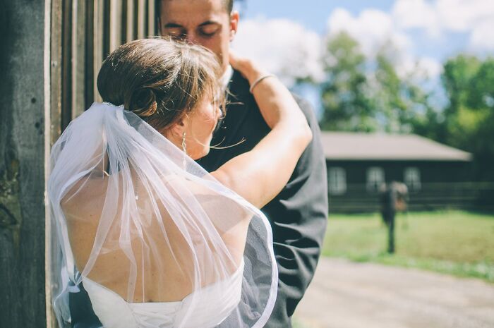 30 "They're Not Gonna Last Long" Wedding Moments Shared In This Online Thread