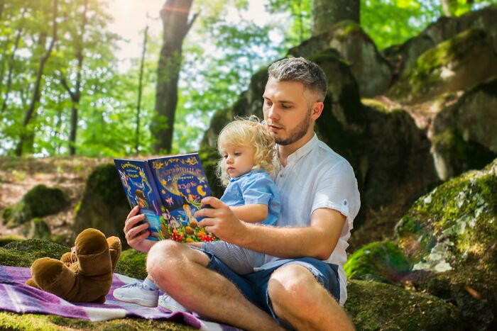 Dad Spends Decades Raising Ungrateful Kids, They Vanish Without A Trace, He’s Filled With Regret