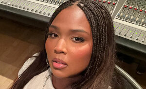 “She Looks Amazing”: Lizzo Shares Before-and-After Look at Weight Loss Transformation