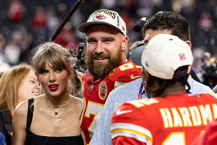 Taylor Swift And Travis Kelce's Alleged "Break Up" Contract Leaked, Fans Left Stunned