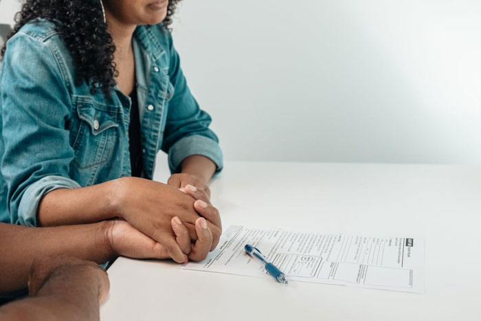 “Your Friend Fund Is Stupid”: Man Asks Wife To Break A Promise To Friends, Wonders If He’s A Jerk