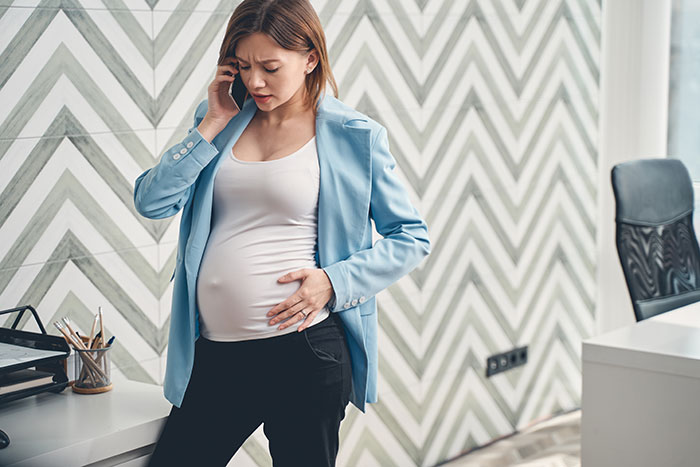 Woman Thinks Her Pregnancy Entitles Her To Generational Wealth, Is Reminded Of Her Place