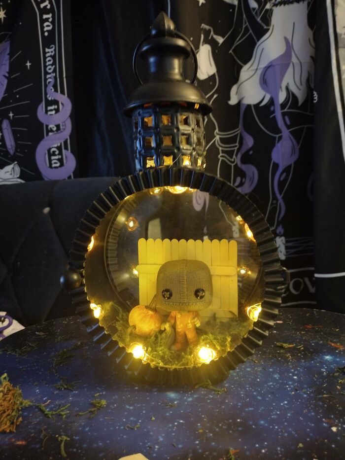 Trick Or Treat Sam Lantern