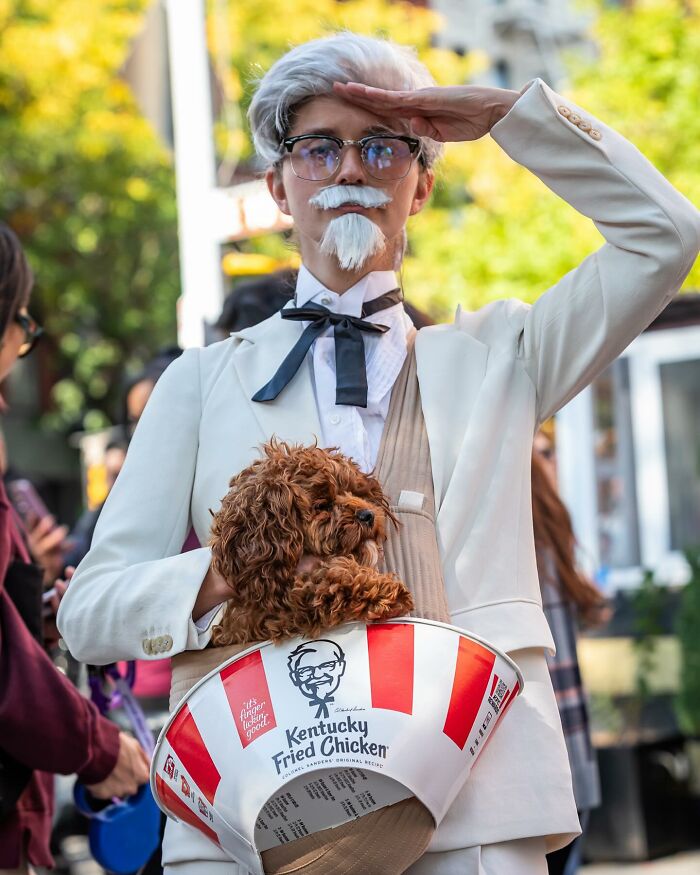 Spooky-Dog-Halloween-Parade