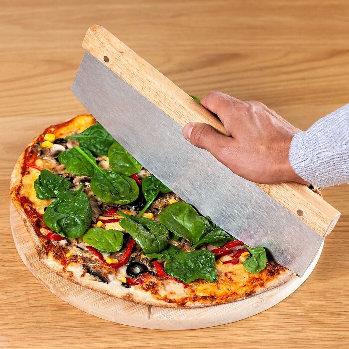  If You Call Yourself A Pizza Lover, This Bamboo Pizza Board With Large Knife Should Be Your New Favorite Way To Get Perfectly Even Slices Every Time