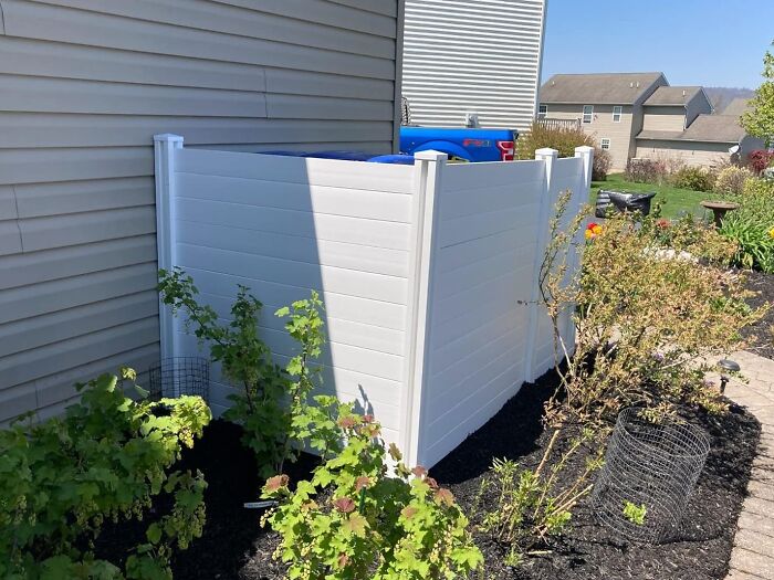 Say 'Goodbye' To Unsightly AC Units And Trash Cans, And 'Hello' To A Backyard Oasis! This Premium Vinyl Privacy Screen Is The Stylish Solution For Hiding Those Eyesores (And Creating A More Relaxing Outdoor Space)