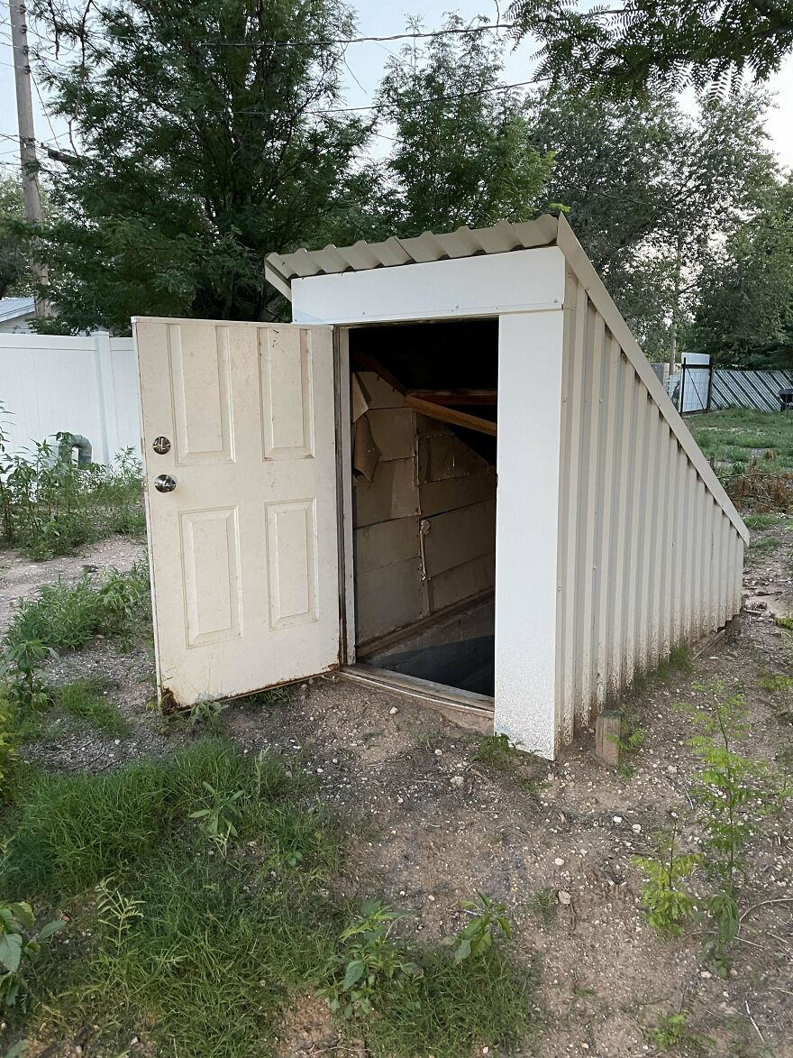 Place We Moved Into Has Barbarian Level Bomb Shelter In Backyard