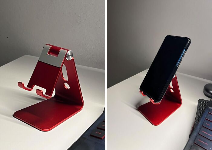  This Aluminum Desktop Cellphone Stand Might Be Compact, But It Is Sturdy As Anything, Keeping Your Most Valued Possession Safe During Office Hours