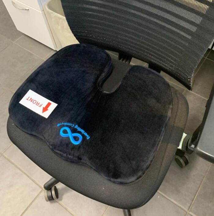 Spending Way Too Much Time Behind The Computer? This Memory Foam Office Chair Pillow Might Make It A Little Bit More Comfortable