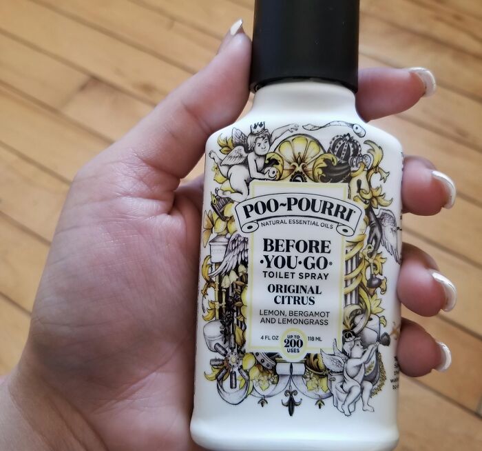 Your Bathroom Is About To Smell So Good, You'll Want To Invite The Queen Over For A Royal Visit (But Maybe Don't Tell Her What It's For). This Before-You-Go Toilet Spray Is The Secret To A Fresh And Fragrant Throne Room