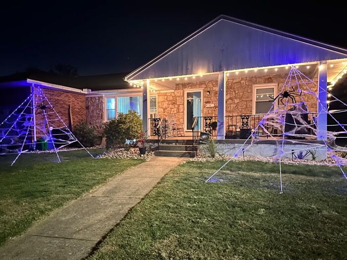  Make Your House The Most Haunted This Halloween With These Giant Light Up Spider Webs That Suspend From The Front Porch