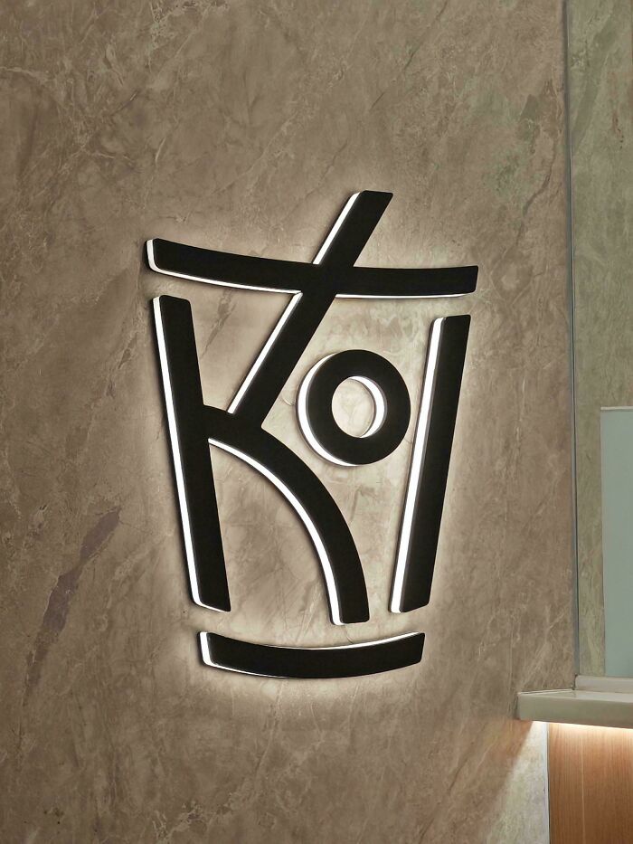 Logo For A Milktea Place Called Koi