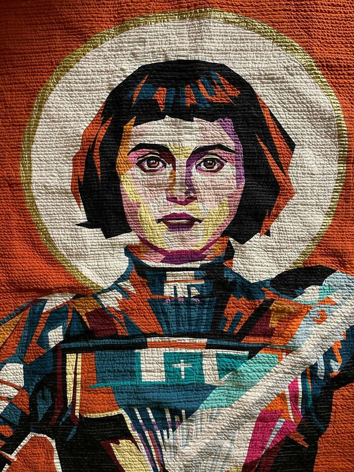 Finally Got A Lovely Day To Take Pictures Of My 'Joan Of Arc' Quilt. 1453 Individual Pieces (!) But I Think She's Beautiful