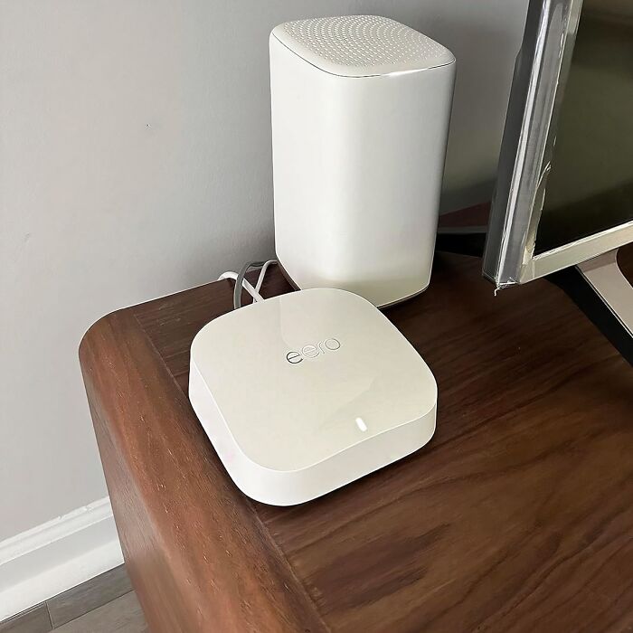 This Mesh Wi-Fi Router Will Blanket Your Home In Glorious Wi-Fi, So You Can Finally Stream, Game, And Work From Anywhere 