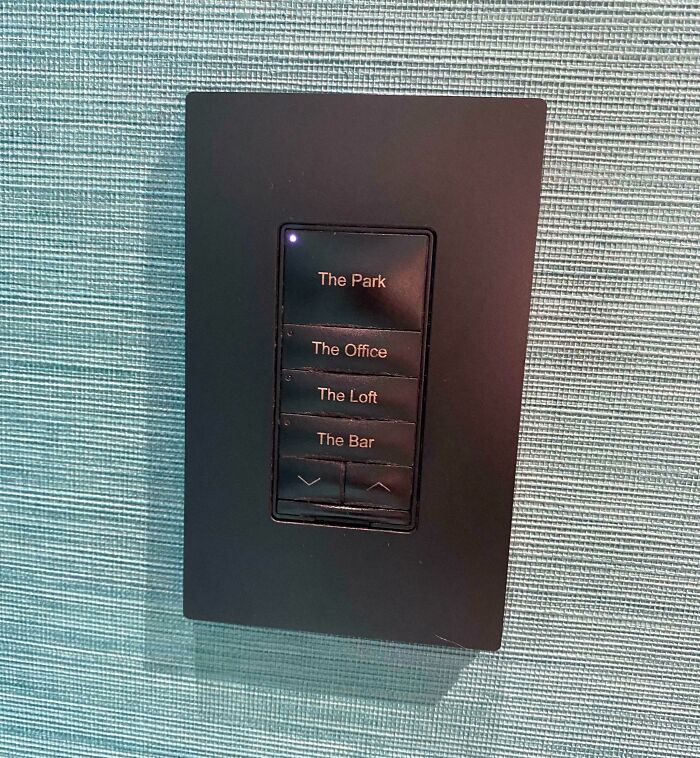 The Dressing Room In This Store Has Multiple Settings To Change The Type Of Lighting