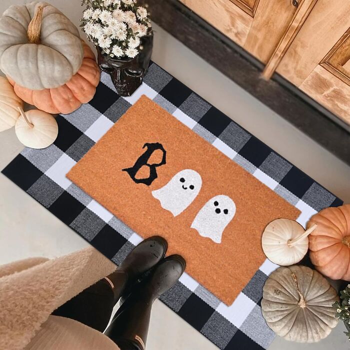 This Cute Halloween Doormat Officially Welcomes The Spooky Season