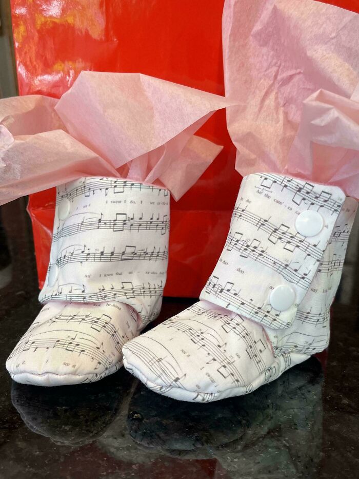 I Printed The Sheet Music Of A Couple’s Wedding Song Onto Fabric And Made Baby Booties For Their First Child