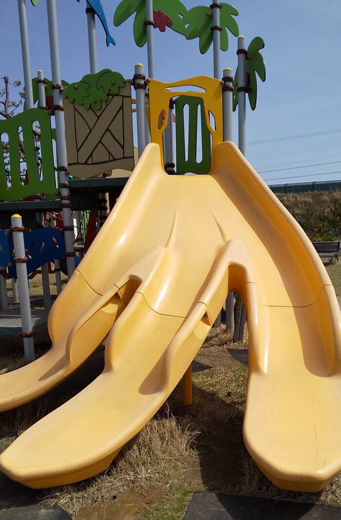 A Banana Slide That Trains Your Determination. If You Get Lost, Your Crotch Will Die